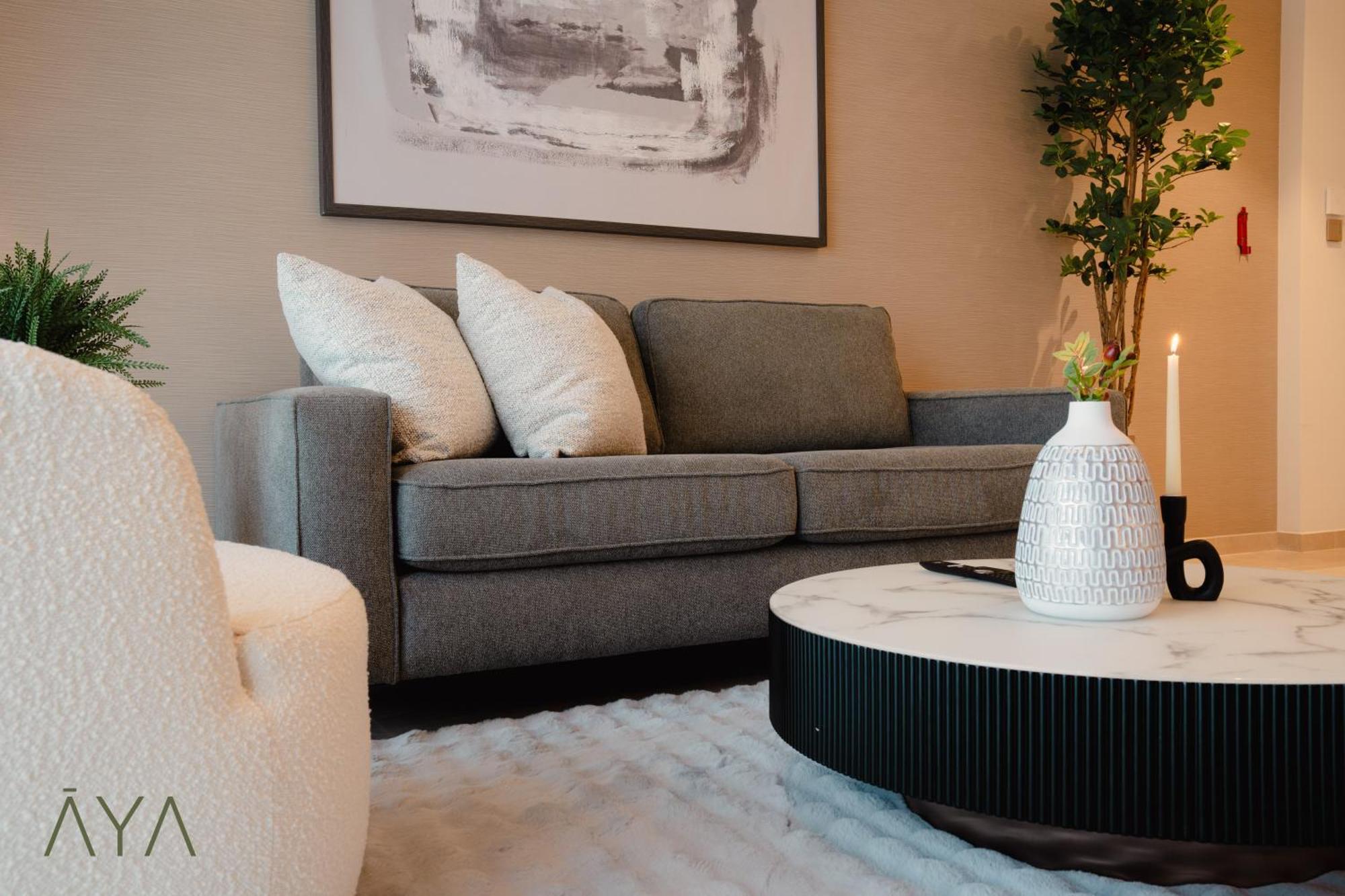 Apartment Downtown Luxe 1br Steps From Burj Khalifa & Opera By Aya Boutique *